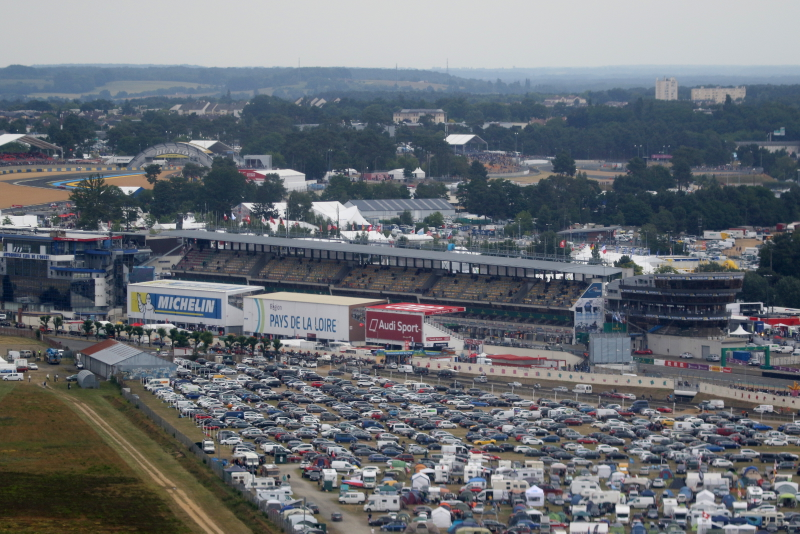 Illustration for article titled The 24 Hours Of Le Mans Is Unbelievable From The Air